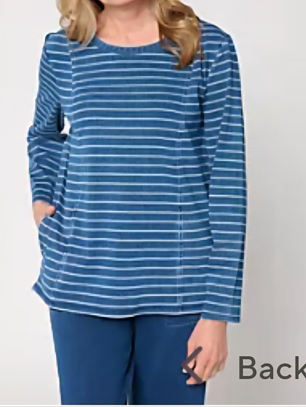 d&co.  Long Sleeve  Tunic Top Wirh Pockets